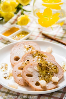 Honey Lotus Root with Sticky Rice (糯米藕) | omnivorescookbook.com