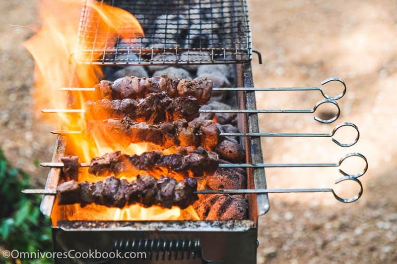 Xinjiang Lamb Skewer (新疆烤串, chuar) - The real-deal recipe that helps you cook exactly the way Chinese street vendors do. Learn the best practices of choosing cuts, making the marinade, and grilling over charcoal.