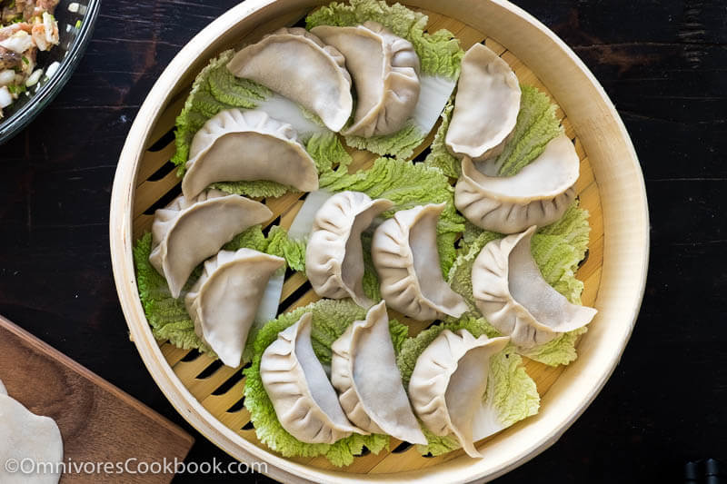 Everything you need to know about making dumpling dough, dumpling filling, workflow, and how to cook and store, with step-by-step photos and video.