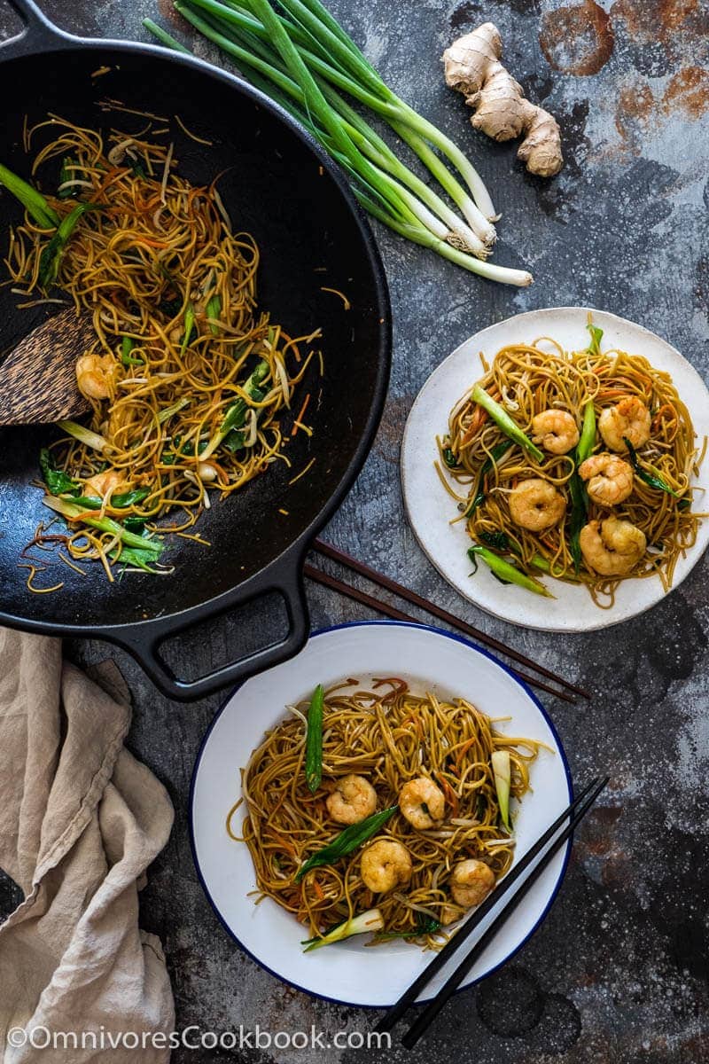 These fried noodles are loaded with vegetables, and burst with flavor. It’s a quick and healthy one-pot meal you can prep and cook in 20 minutes.