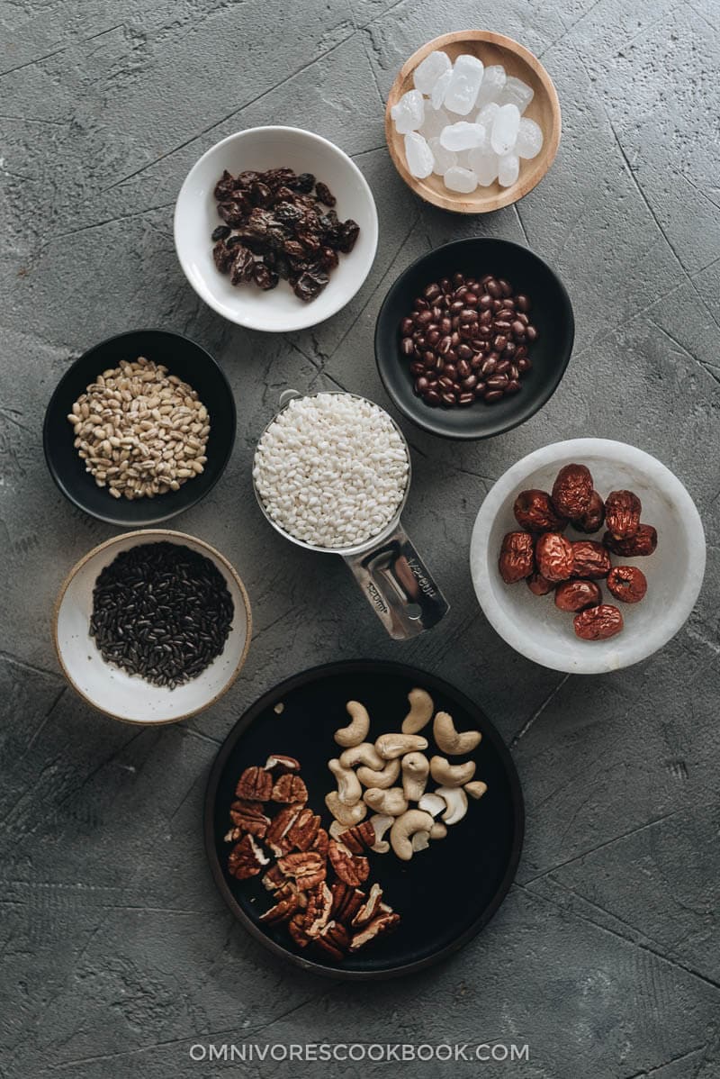 Ingredients for making eight treasure congee