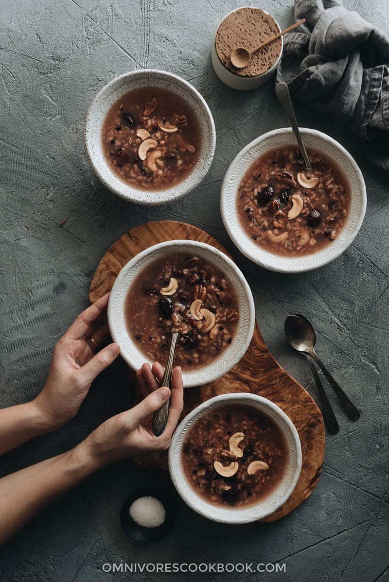 Traditional Chinese eight treasure congee