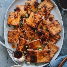 Crispy marinated tofu in a plate