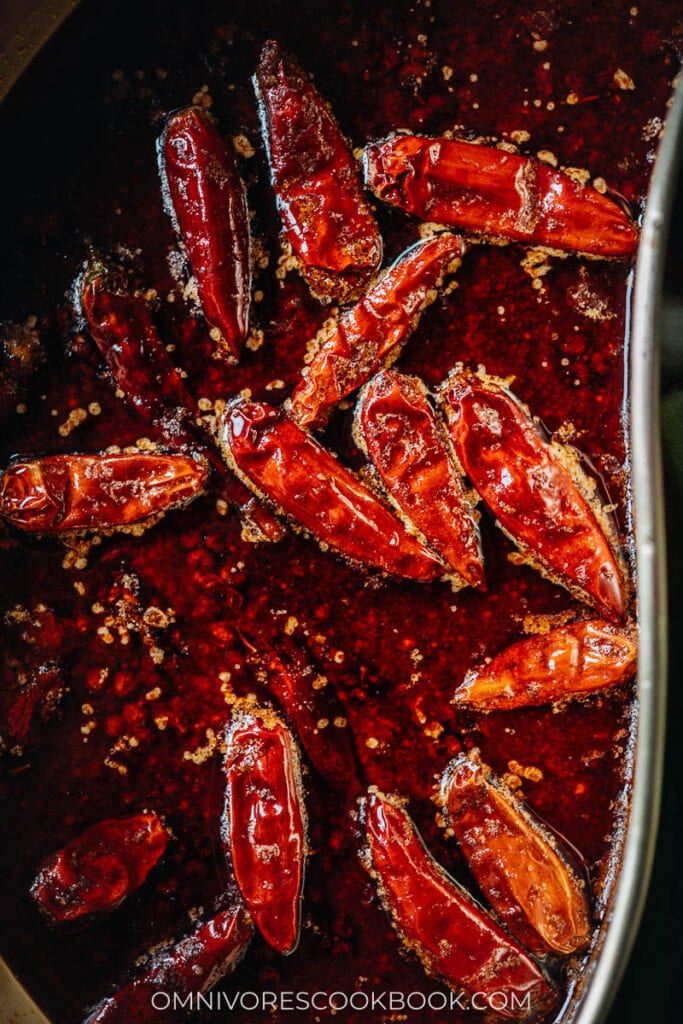 Sichuan hot pot soup base in use