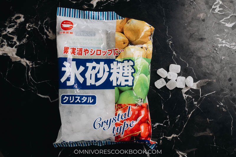 Rock sugar in package