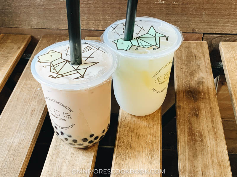 Bubble tea and other drinks at Mud Flow