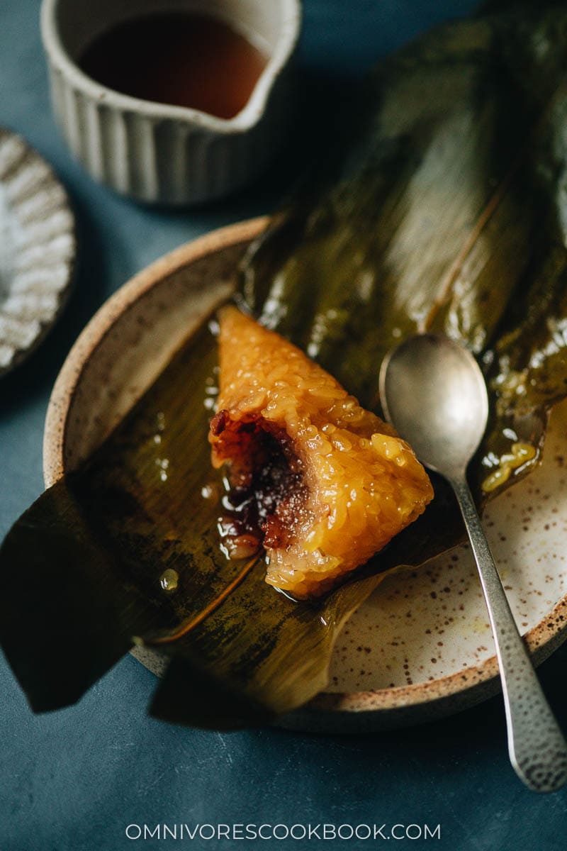 Jian Shui Zong Zi with red bean paste