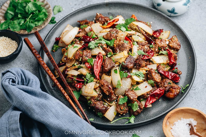 Real-Deal Xinjiang Cumin Lamb (孜然羊肉)