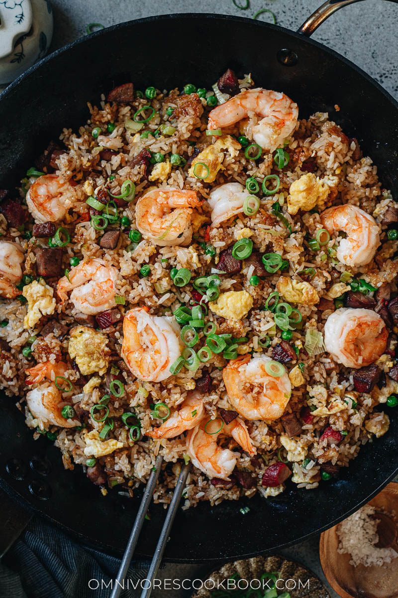 Yang Zhou fried rice in a skillet