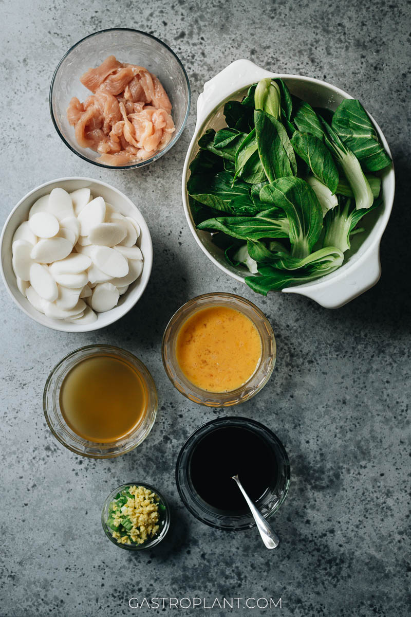 Ingredients for making rice cake stir fry