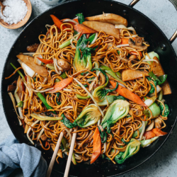 A homemade vegetarian chow mein that is loaded with vegetables in different textures with a rich tasting savory sauce that’s very fragrant. It’s a quick one-pan meal to use up veggies from your fridge! {Vegetarian, Vegan}