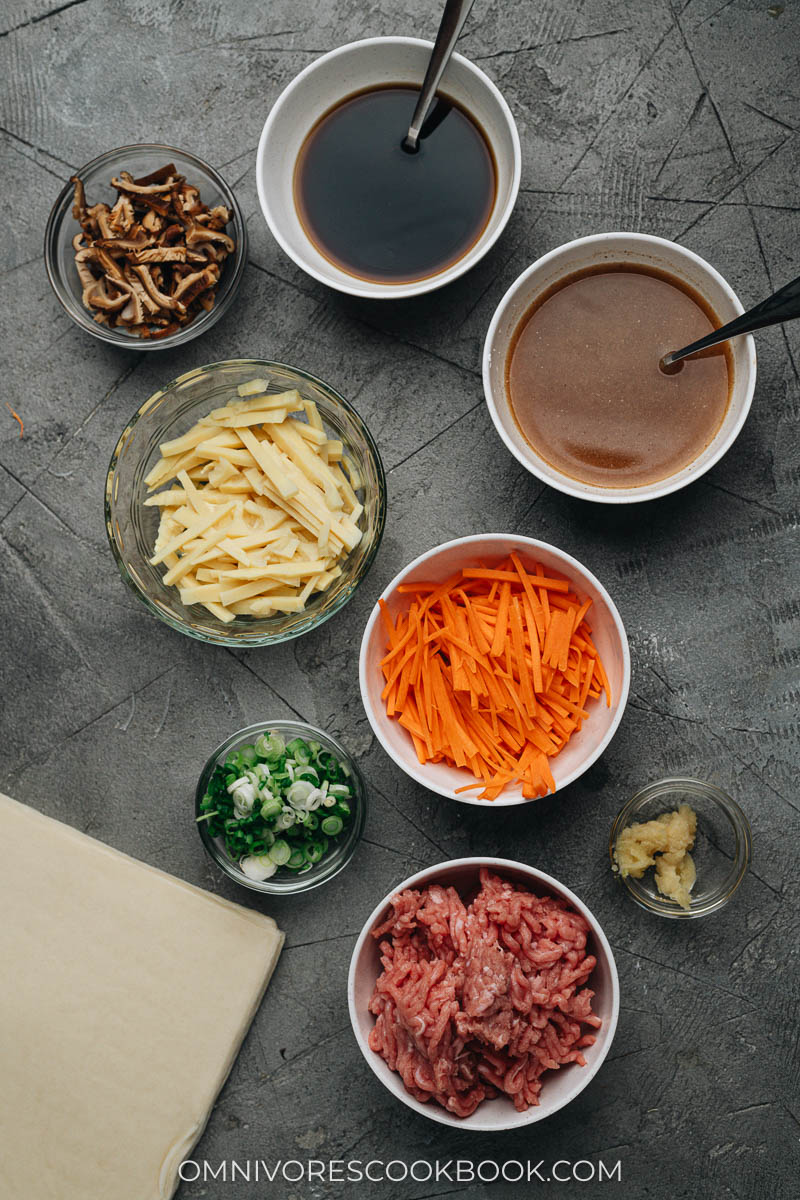 Ingredients for making chicken egg rolls