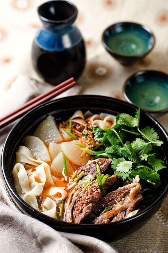 Lanzhou Beef Noodles | omnivorescookbook.com